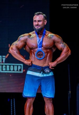MEN‘S PHYSIQUE 174
